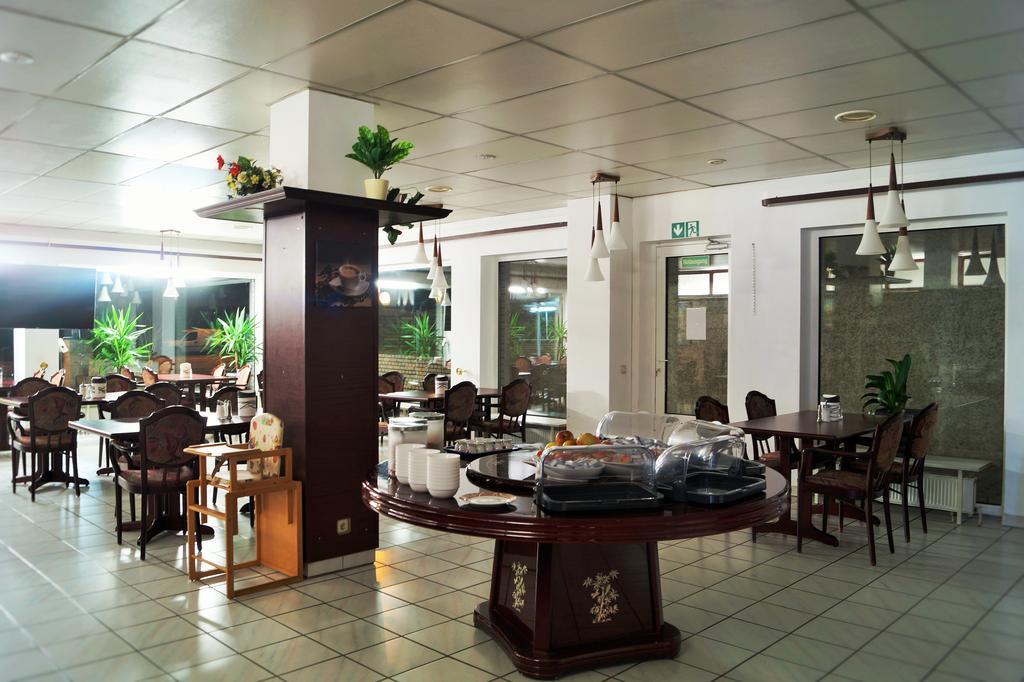 Hotel Rahlstedter Hof Hamburg Dış mekan fotoğraf