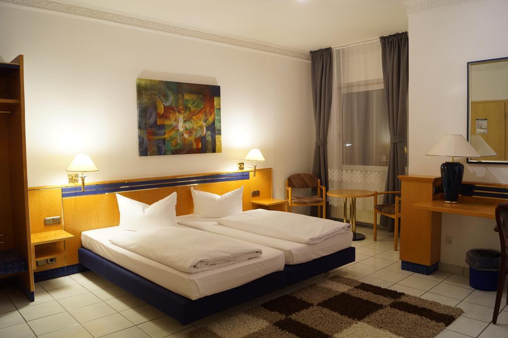 Hotel Rahlstedter Hof Hamburg Dış mekan fotoğraf