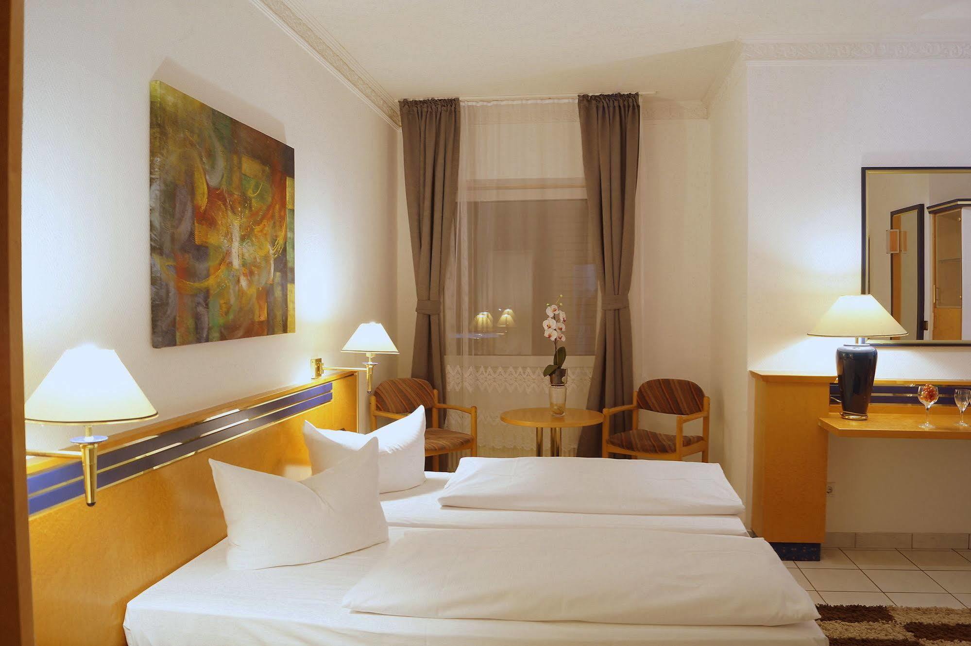 Hotel Rahlstedter Hof Hamburg Dış mekan fotoğraf