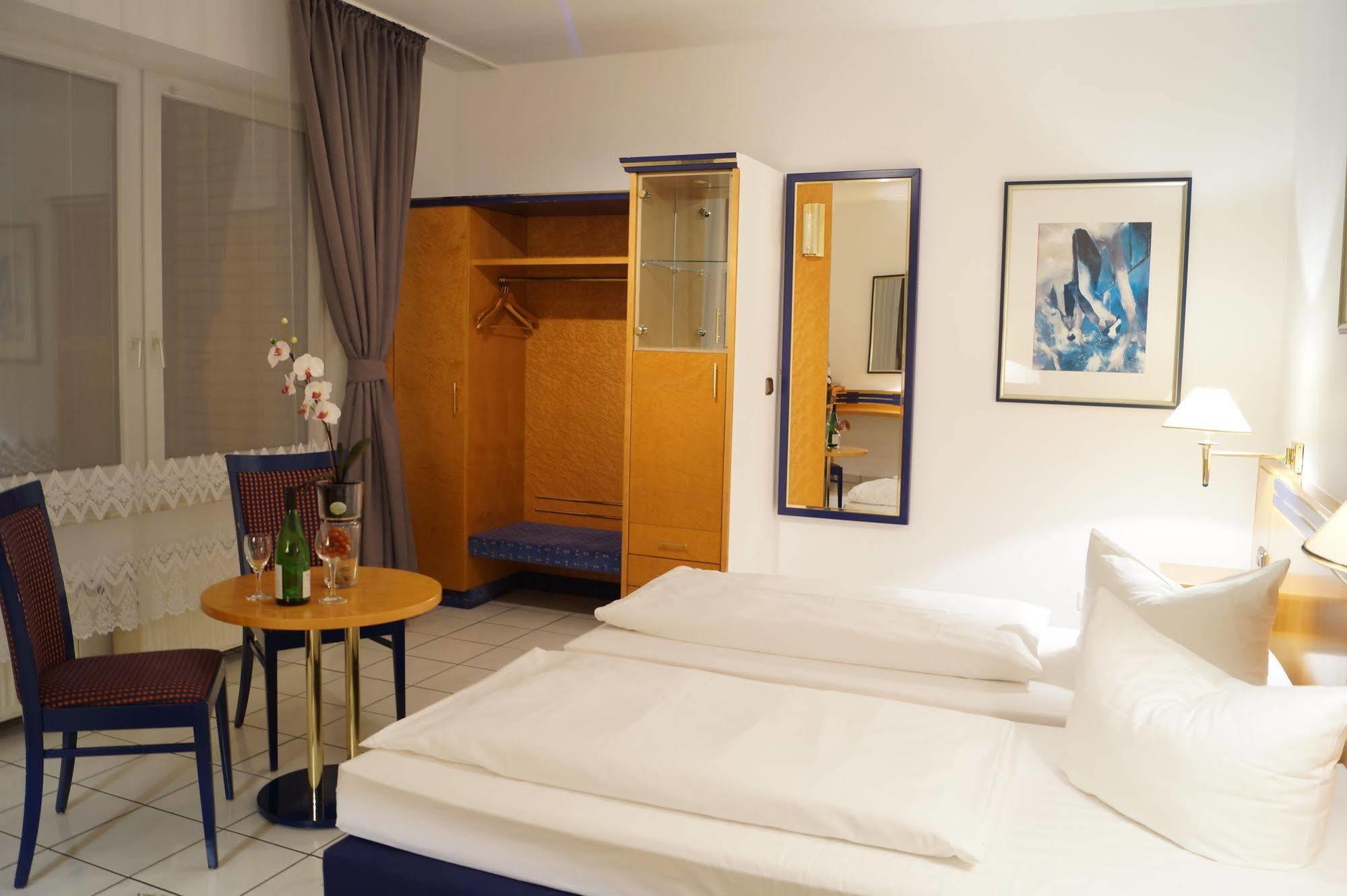 Hotel Rahlstedter Hof Hamburg Dış mekan fotoğraf