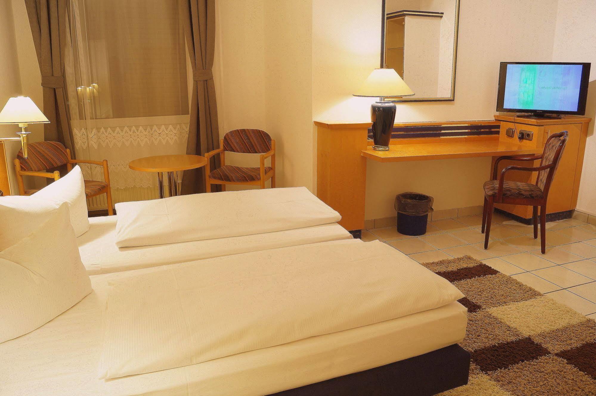 Hotel Rahlstedter Hof Hamburg Dış mekan fotoğraf